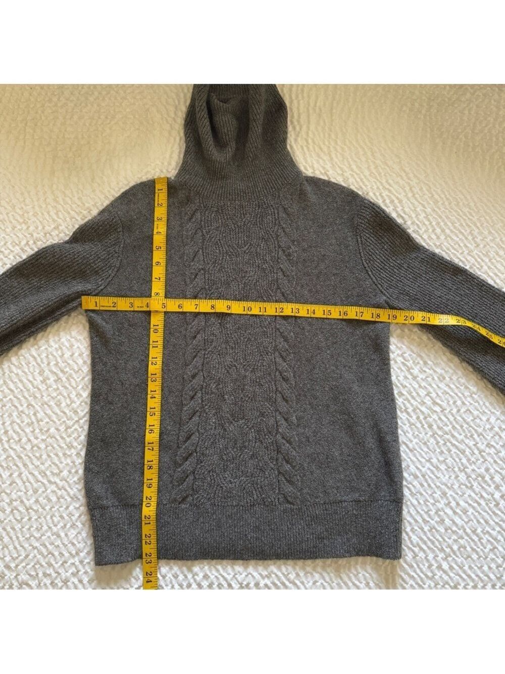 Caslon Heathered Gray Cable Knit Turtleneck Sweater, S - Picture 9 of 9